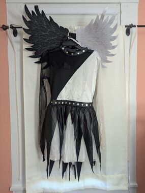 Black & White Girls' Angel Wing Halloween Costume Dress